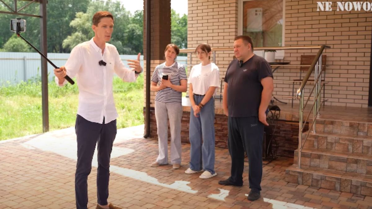Сім'я херсонських колаборантів не може отримати обіцяне в Росії житло