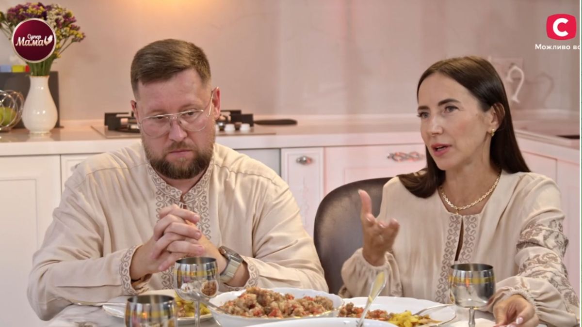 Київського прокурора звільнили з роботи після участі його дружин у шоу  «Супермама» 