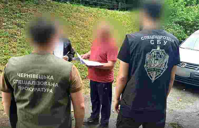 На Буковині полковник ЗСУ розтратив майже 3 млн грн під час купівлі деревини