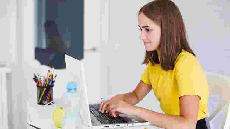 Чим зайняти дитину влітку: поради для активного саморозвитку