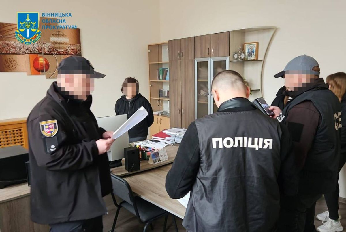Керівництво «Укрзалізниці» на Вінниччині викрили на мільйонних розтратах під час виплат надбавок