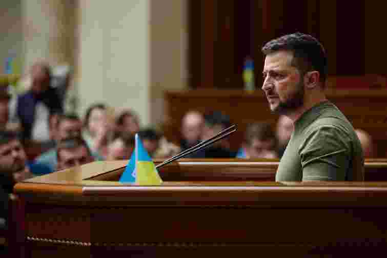 Військові повернуться додому, коли переможемо ворога, – Зеленський