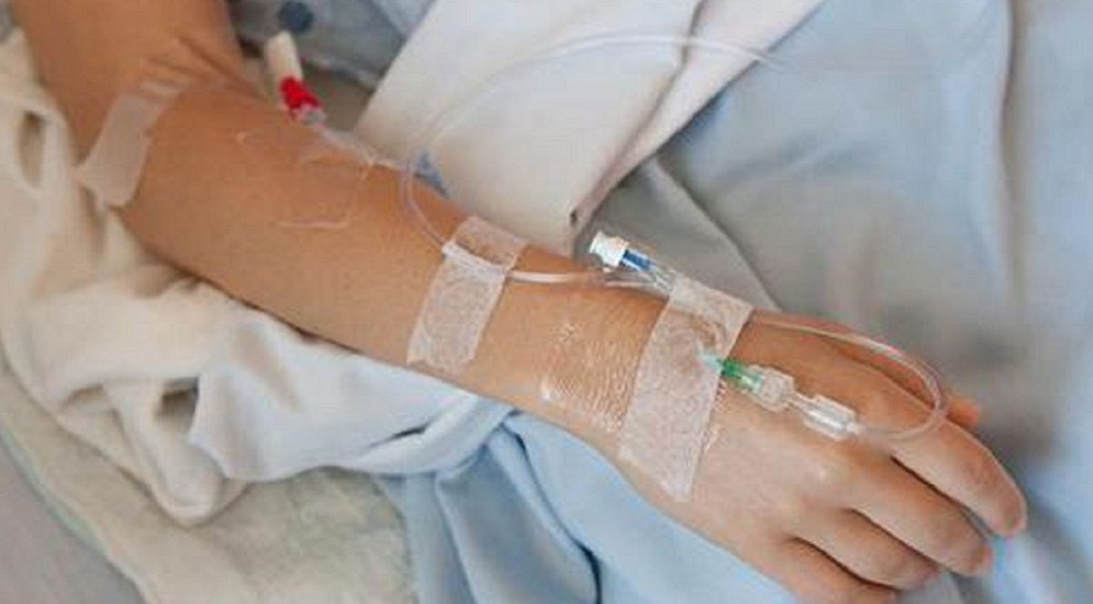 Кількість госпіталізованих із сальмонельозом у львівській лікарні зросла до 70