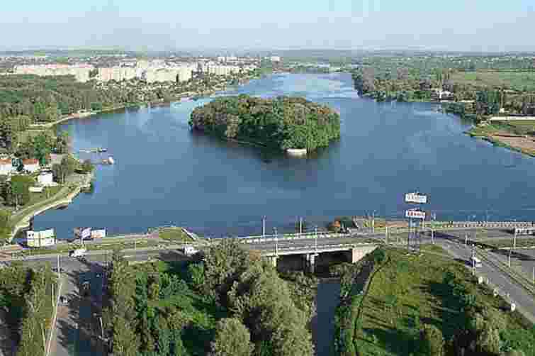 У Хмельницькому міськрада заборонила забудову біля Південного Бугу