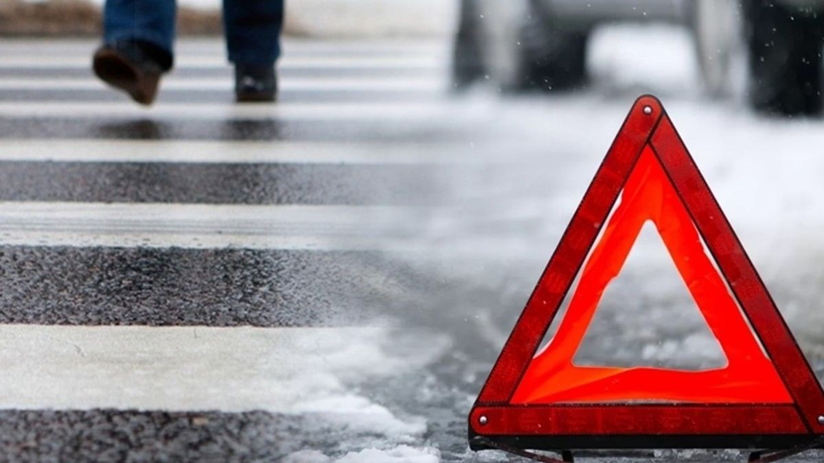 На Львівщині водій позашляховика Volvo заднім ходом на смерть збив 35-річного пішохода 