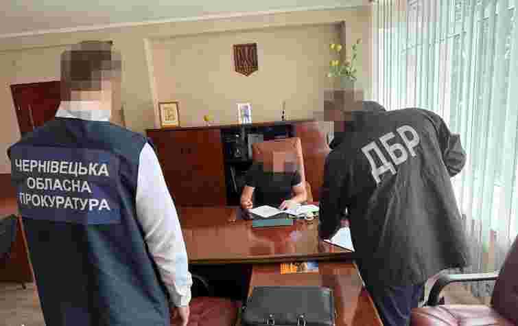 Начальник Держгеокадастру Прикарпаття отримав підозру від ДБР за роздачу земель на 2 млн грн