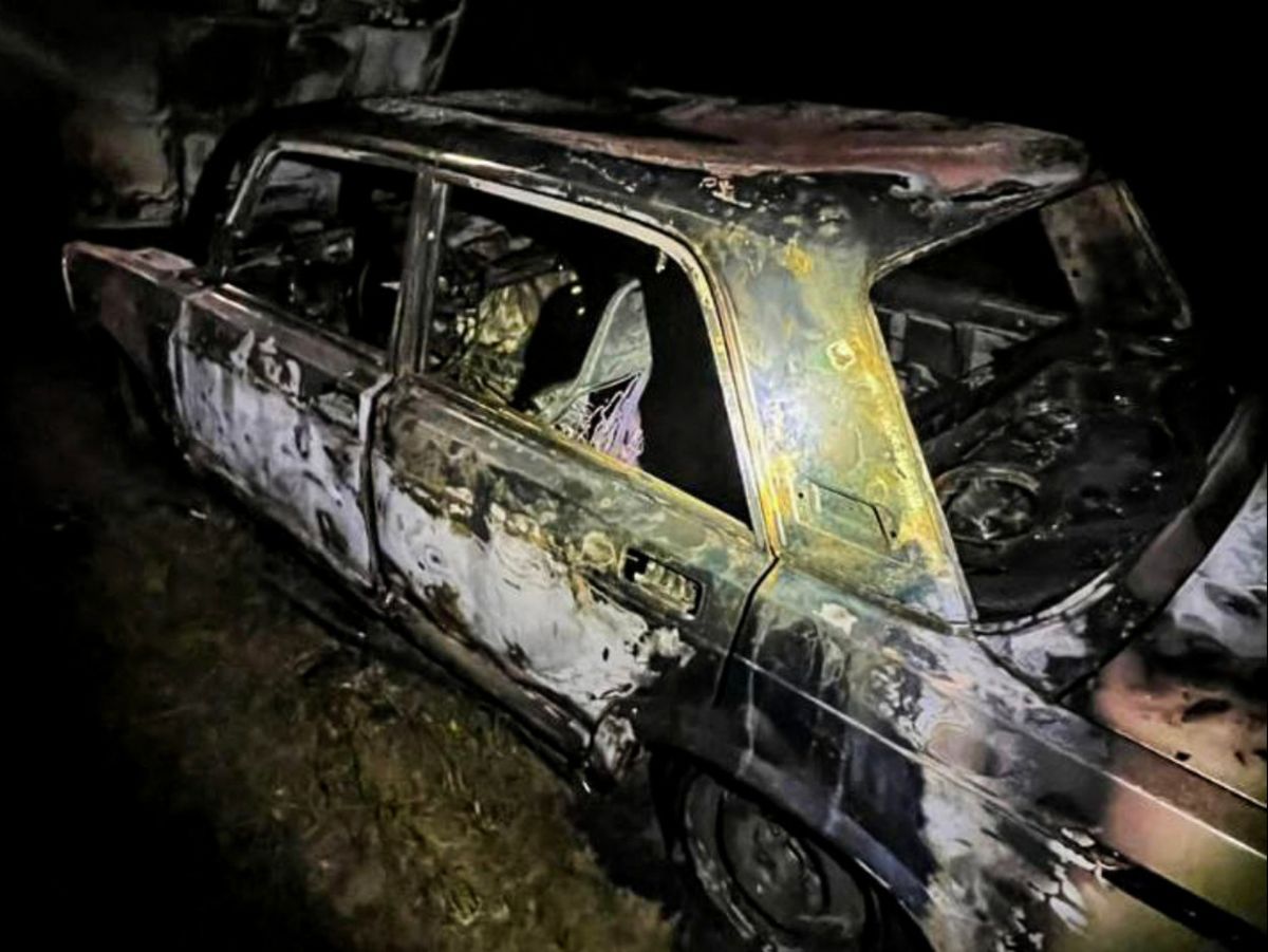 Мешканець Рівненщини через ревнощі підпалив в автомобілі себе та дружину 
