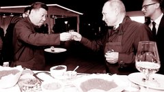 Між дядьком Семом і Піднебесною