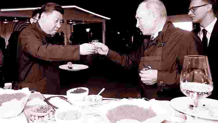 Між дядьком Семом і Піднебесною