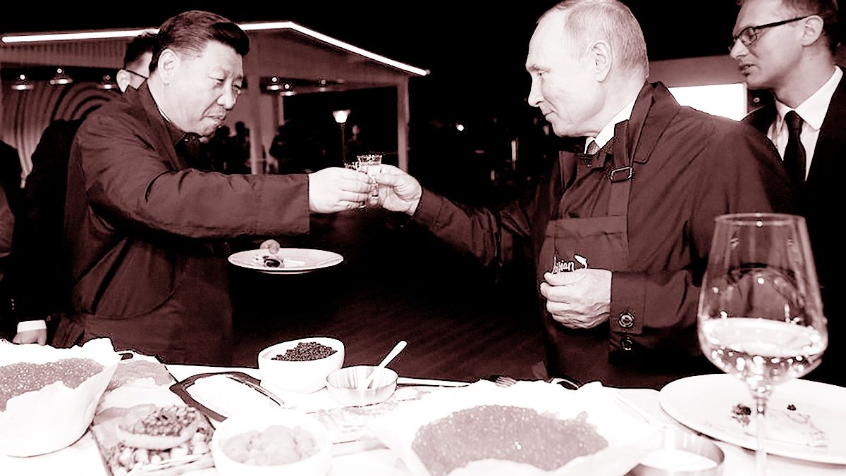 Між дядьком Семом і Піднебесною