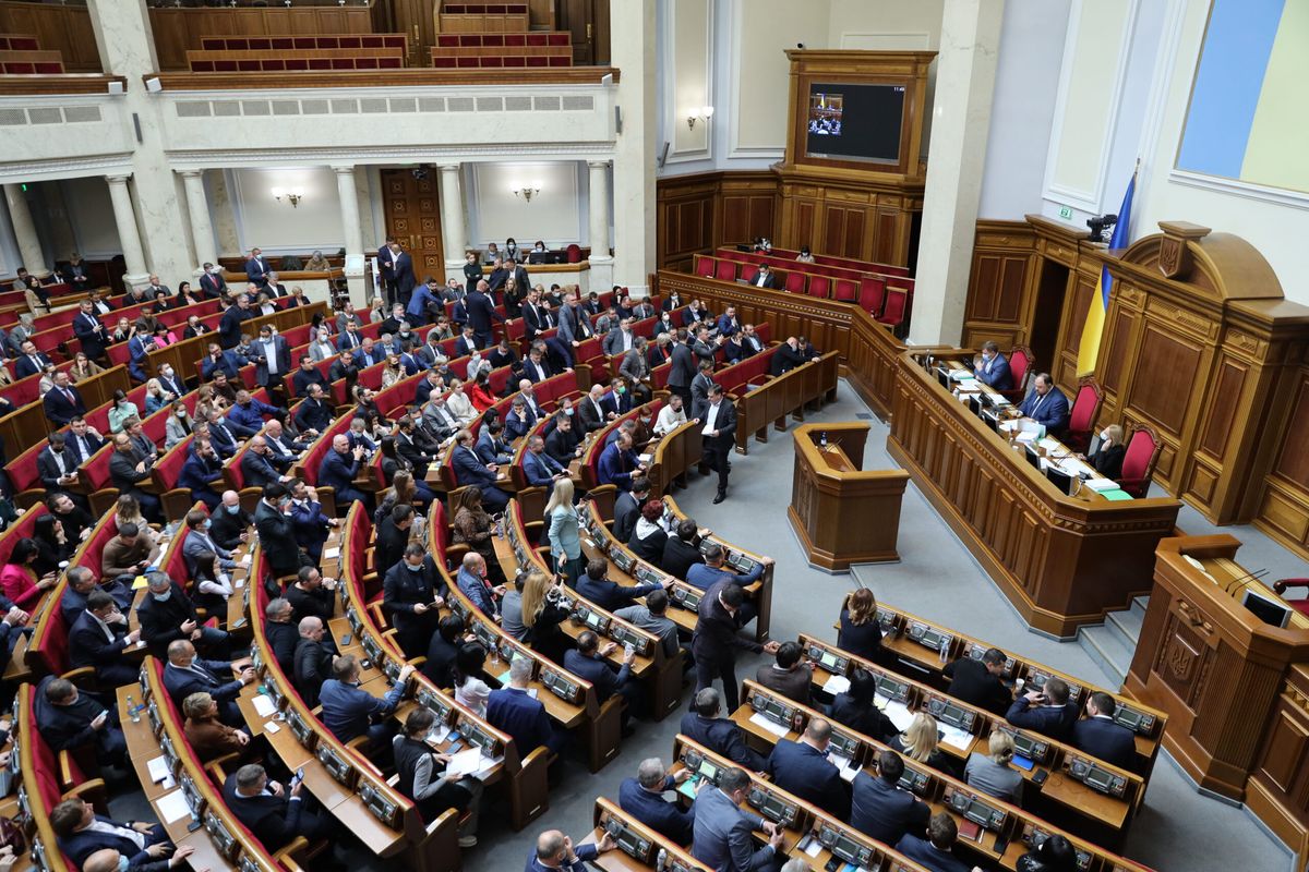 Як львівські депутати проголосували за закон про ліквідацію САП і НАБУ