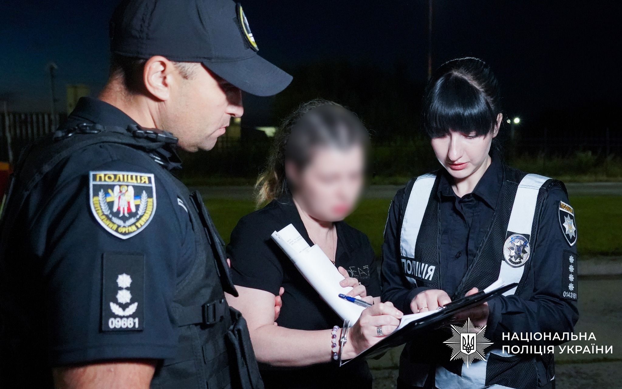 Після екстрадиції організаторку шахрайської схеми взяли під варту