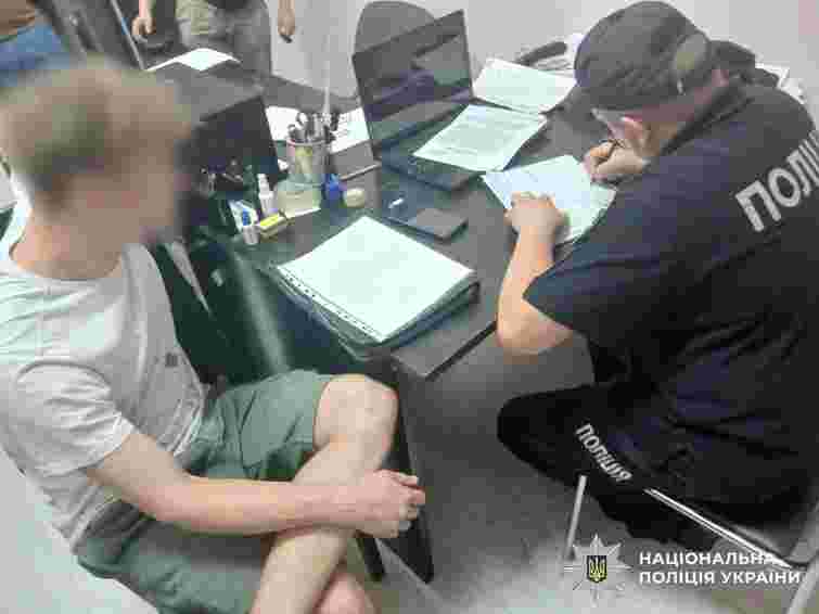 У Києві викрили блогерів, які видавали себе за поліцейських для створення контенту
