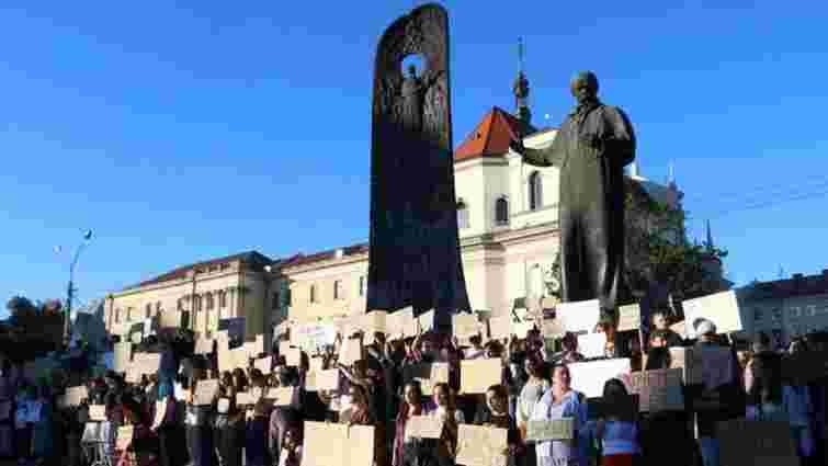 Росія прагне використати протести проти закону щодо НАБУ та САП 
