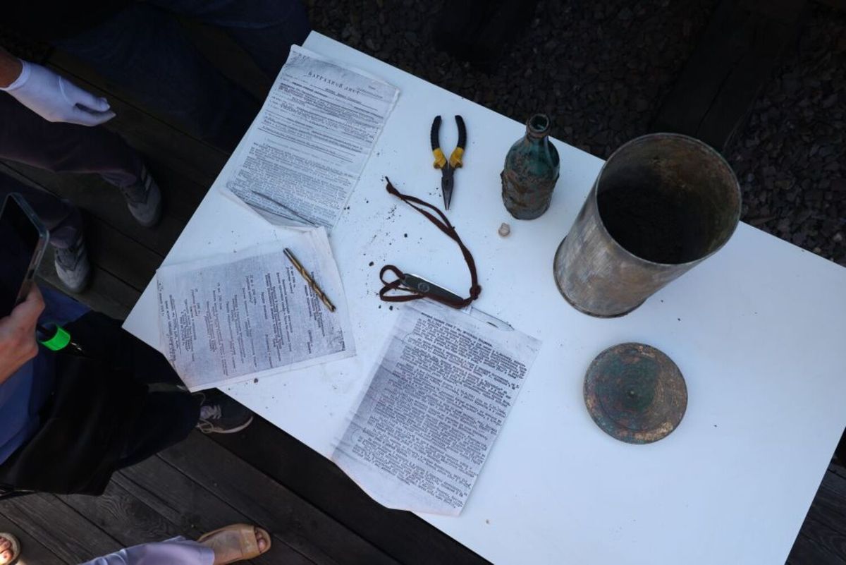 Під час демонтажу Пагорба Слави у Львові знайшли капсулу часу