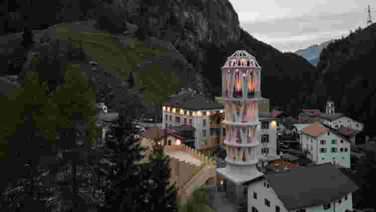 Вежа серед гір: як виглядає найвища у світі будівля, надрукована на 3D-принтері 