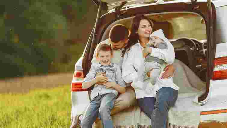 Їдемо у відпустку: ігри на будь-який смак для розваг дітей у машині чи поїзді