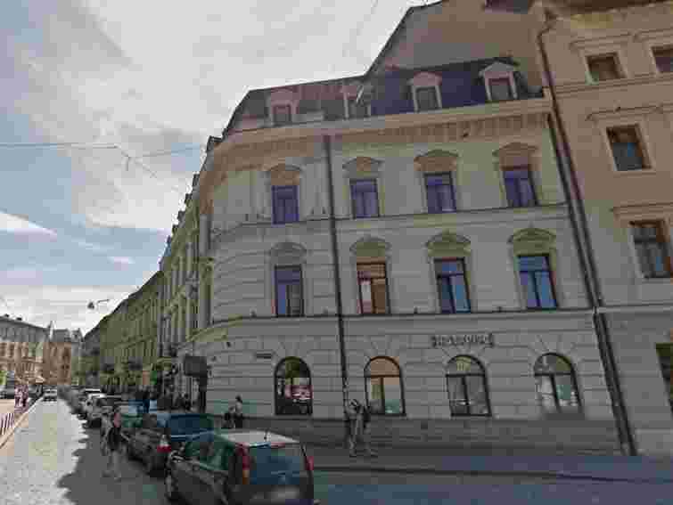 Ексдружина Ярослава Дубневича 11 років без дозволів користувалась землею в центрі Львова