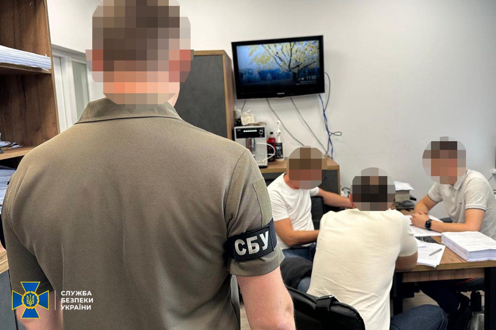 Вручено підозри посадовцям, які у 2023 році координували екстрене відновлення будинку на вул. Стрийській (фото СБУ)