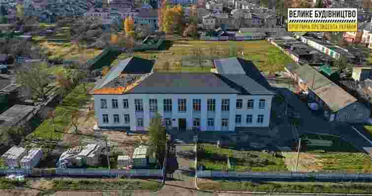 Посадовець ЛОВА отримав підозру у справі про крадіжку 600 тис. грн на ремонті школи в Гірнику