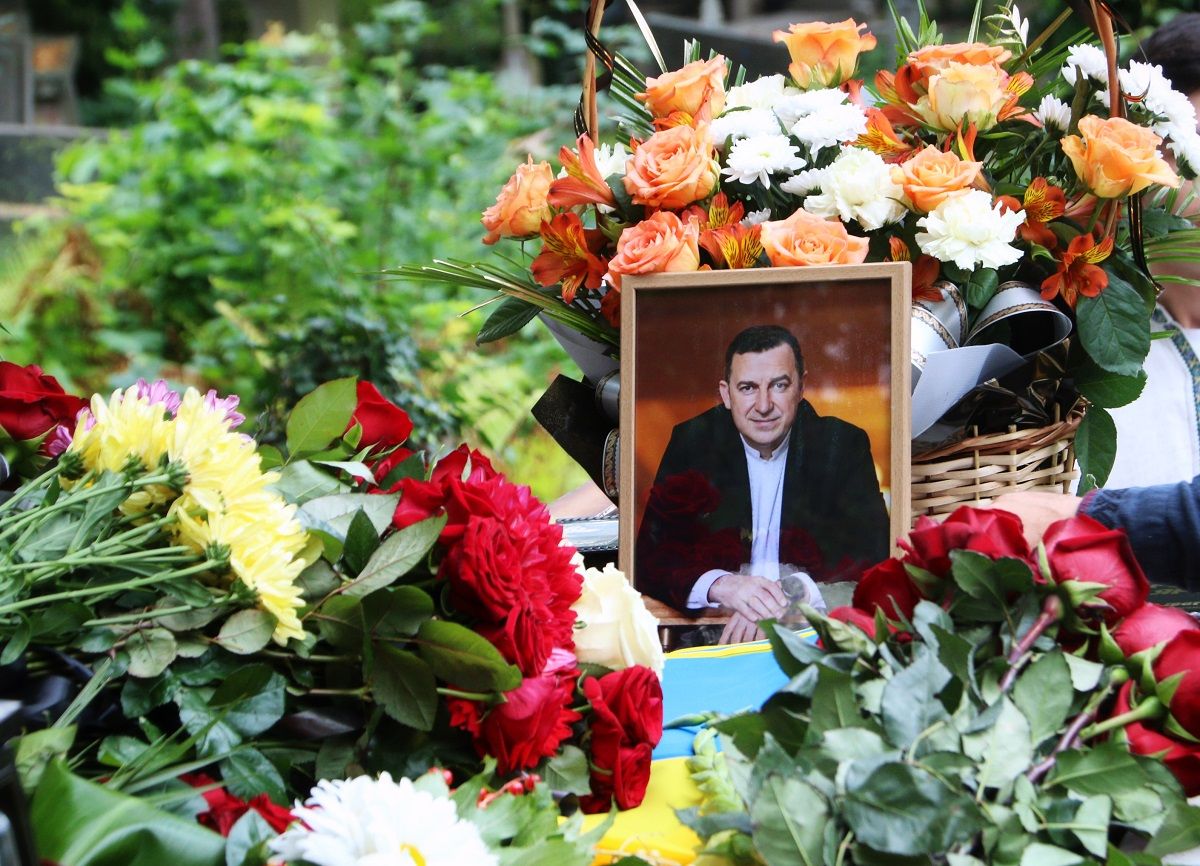 Львів'яни попрощалися з політиком та підприємцем Ярославом Рущишиним