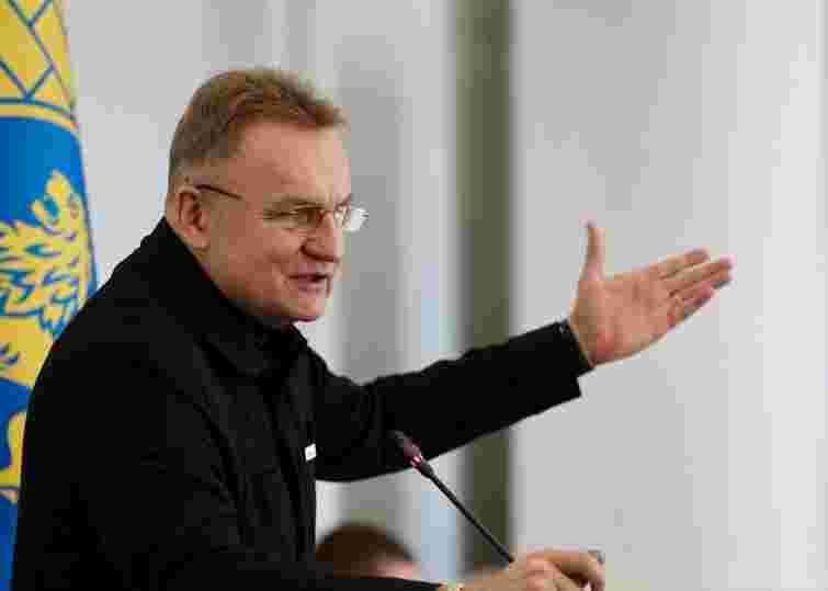 «Чомусь вважають, що всі мої діти ще зі школи мають служити в війську», – Садовий