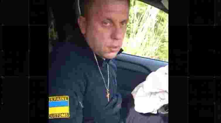 Двох поліцейських звільнили за приховування ДТП із п’яним митником на Львівщині