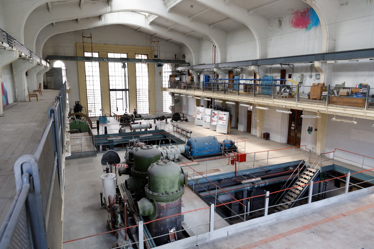 Машинна зала