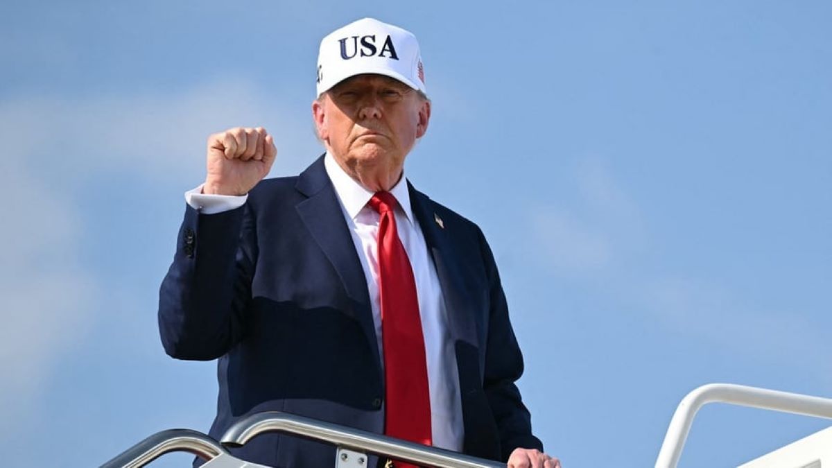 Трамп заявив, що дозволить українським біженцям залишатися в США до кінця війни