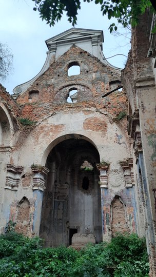 Вівтарна частина (фото ZAXID.NET)