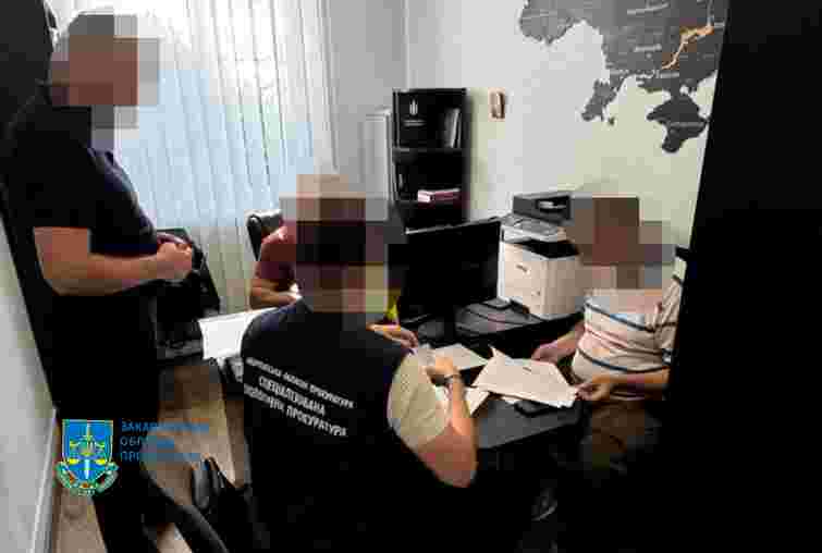 На Закарпатті ще одного керівника лісництва підозрюють у незаконній вирубці дерев