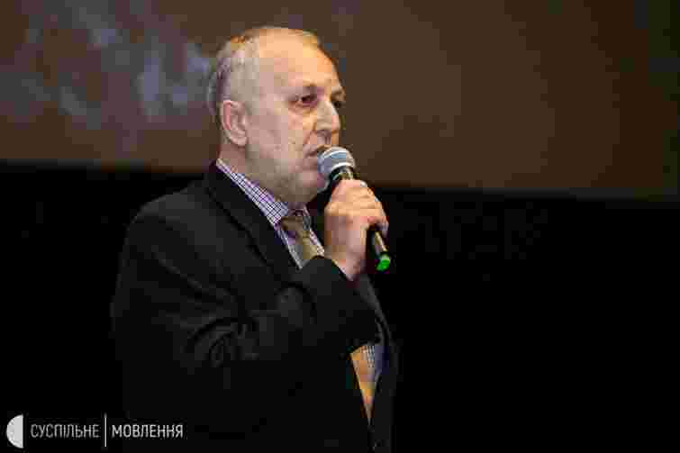 Поліція вважає, що журналіст Юрій Макаров поранив ножем себе сам