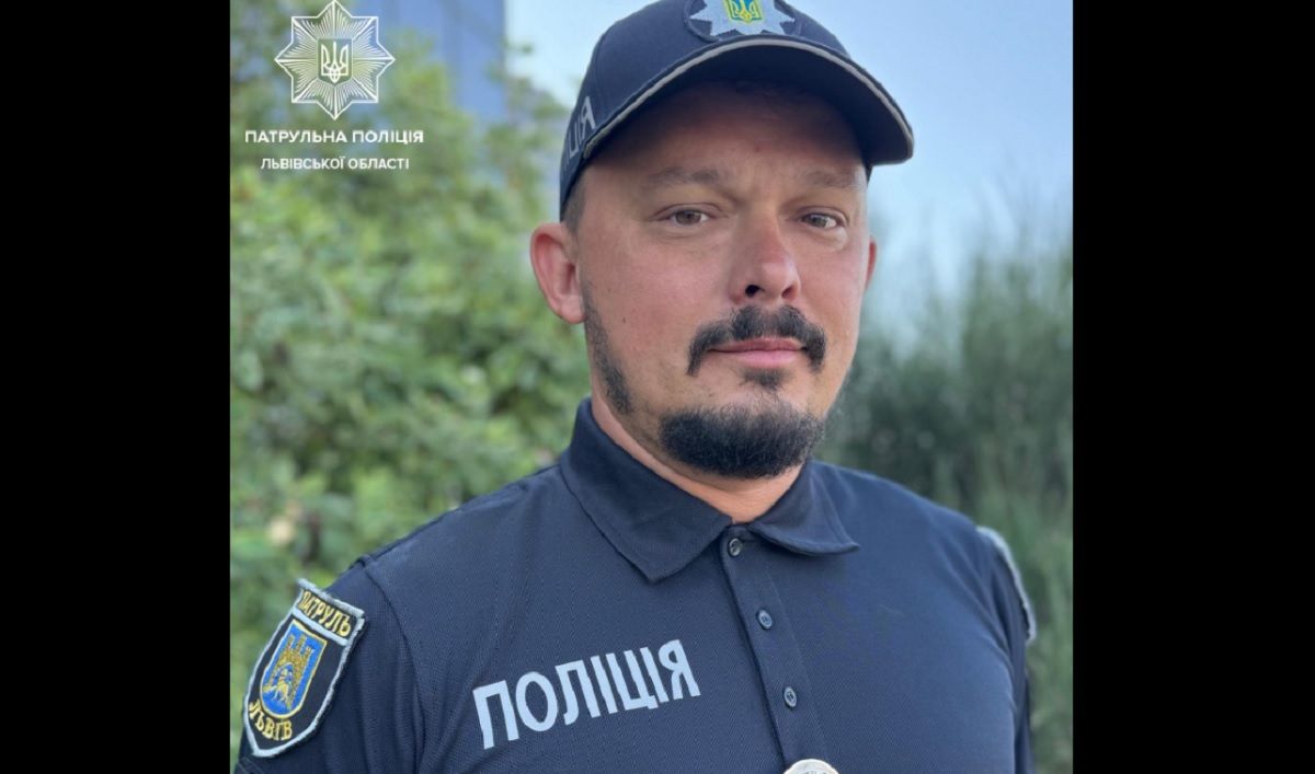 Львівський патрульний врятував потопельницю на Шацьких озерах