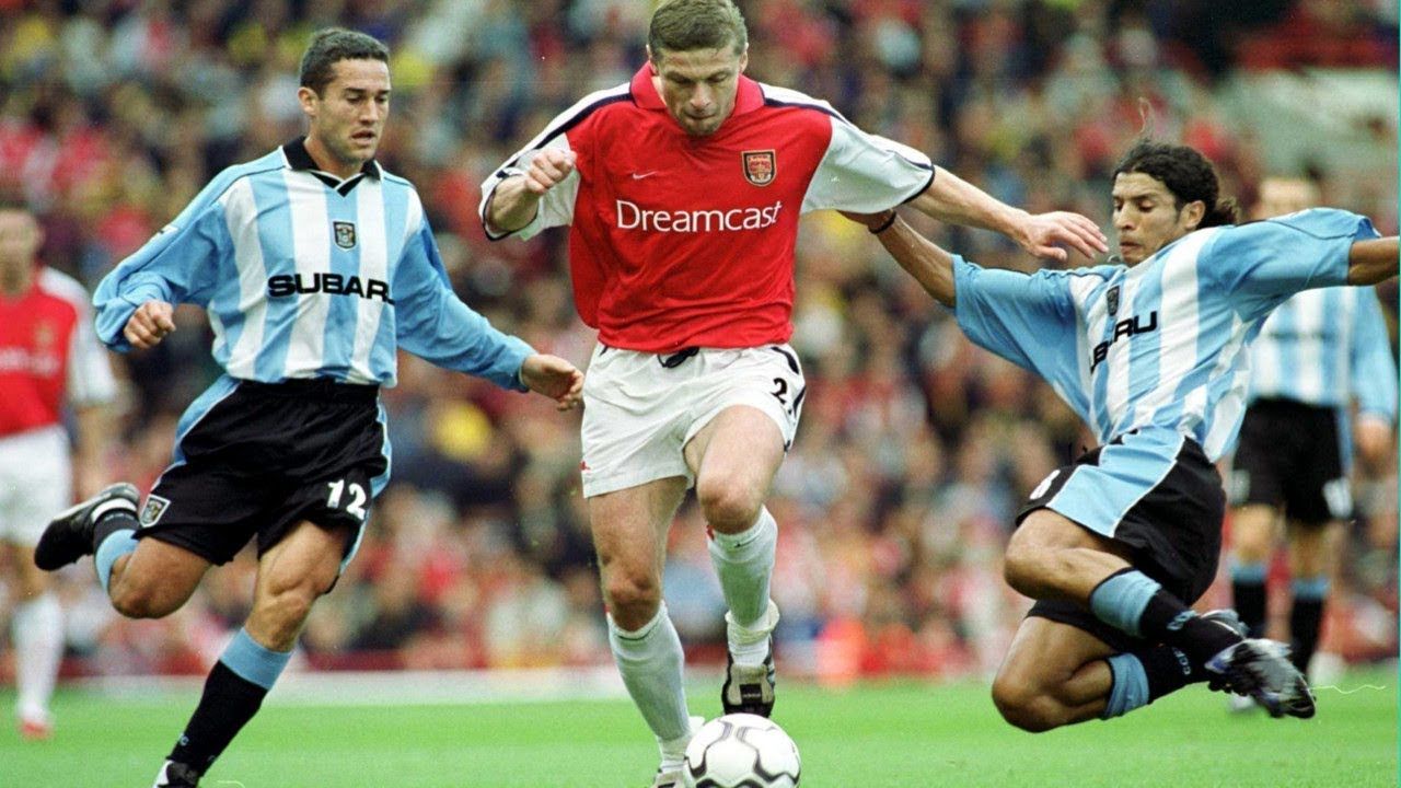 Олег Лужний (в центрі)