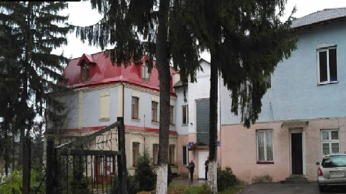 Відділ поліції та ізолятор у Пустомитах відремонтують за 64,5 млн грн