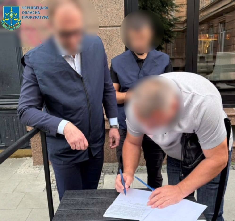 Детективу БЕБ загрожує до 10 років в'язниці 