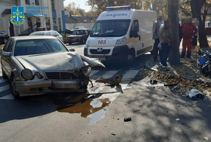 Смертельна аварія сталася 19 жовтня 2019 року на перехресті у Хмельницькому (фото прокуратури)