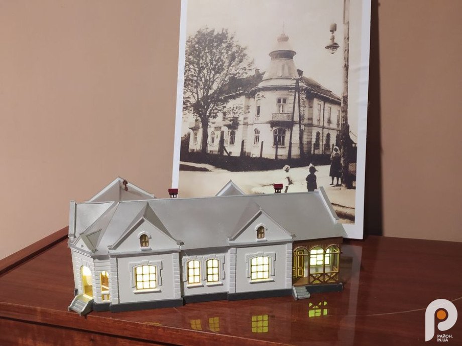 Мініатюри архітектури Радехова (фото «Район. Шептицький»)