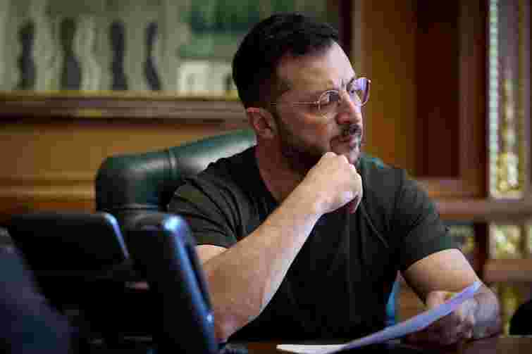 Володимир Зеленський провів телефонну розмову з Дональдом Трампом 