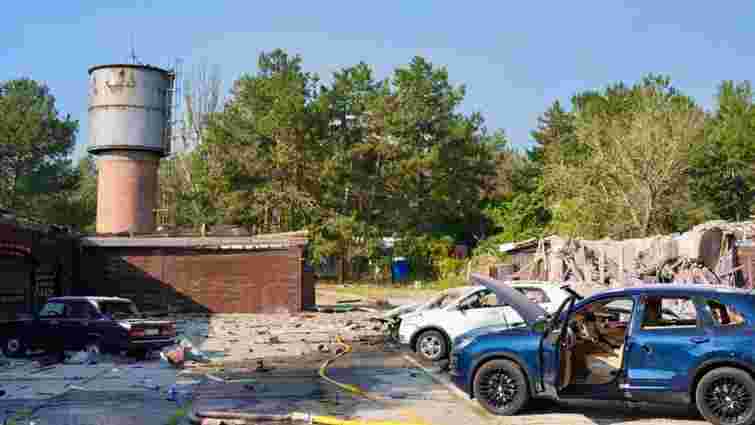 Росіяни завдали авіаудару по Запорізькому району, двоє загиблих