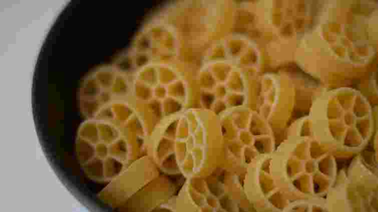 Щоб була аль денте і не злипалася: скільки хвилин варити пасту з твердих сортів пшениці