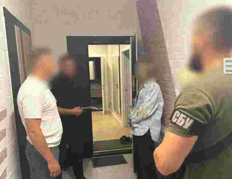 Посадовці офісу водних ресурсів на Волині вимагали у працівників повернути нараховані премії 