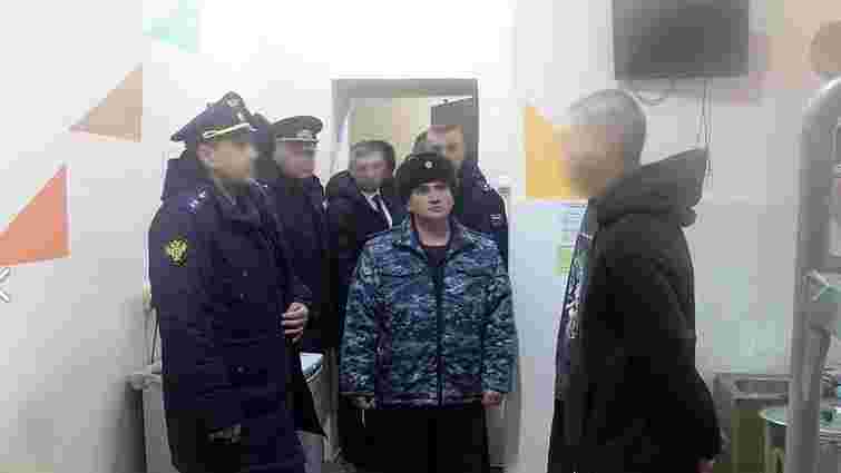 Керівнику російського СІЗО оголосили підозру в катуванні журналістки Вікторії Рощиної