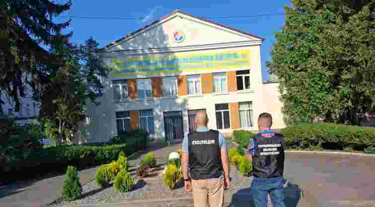 У Тернополі лікар вимагав хабар за встановлення групи інвалідності