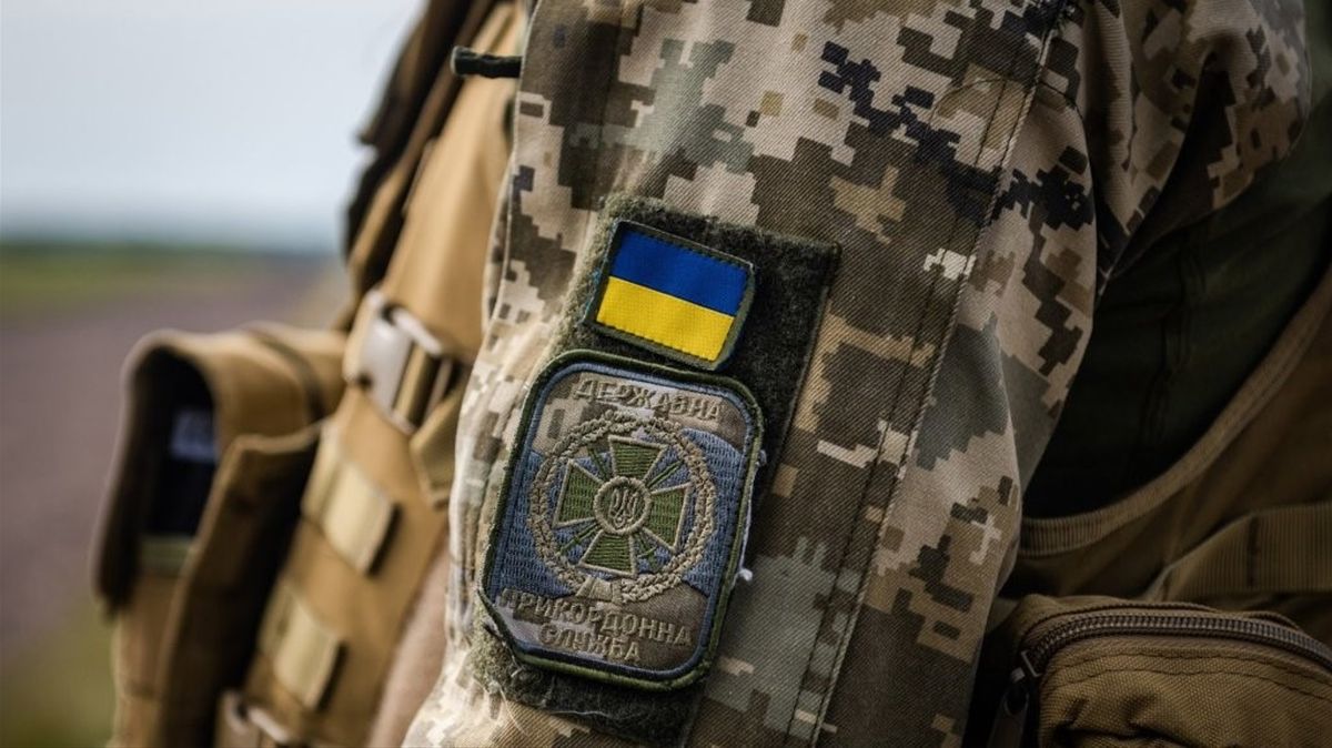 Правоохоронці розслідують самогубство прикордонника на Закарпатті