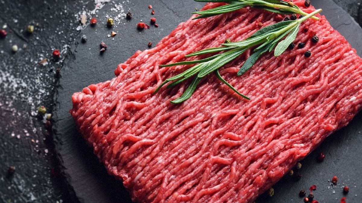 Котлети стануть більш соковитими: вам допоможе в цьому звичайний лід