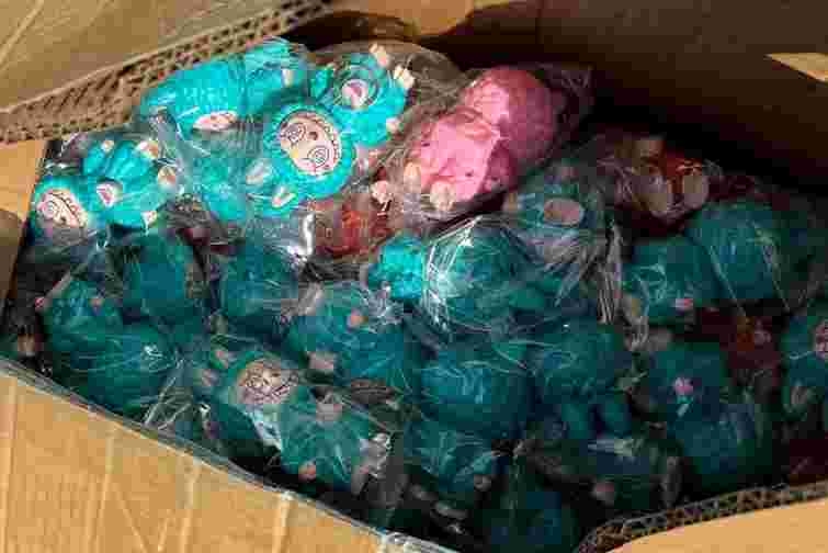 Закарпатські митники вилучили понад 16 тис. контрафактних Лабубу з Китаю