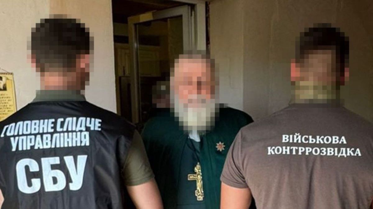 У Запоріжжі священник під час проповідей вербував містян до російської агентурної мережі