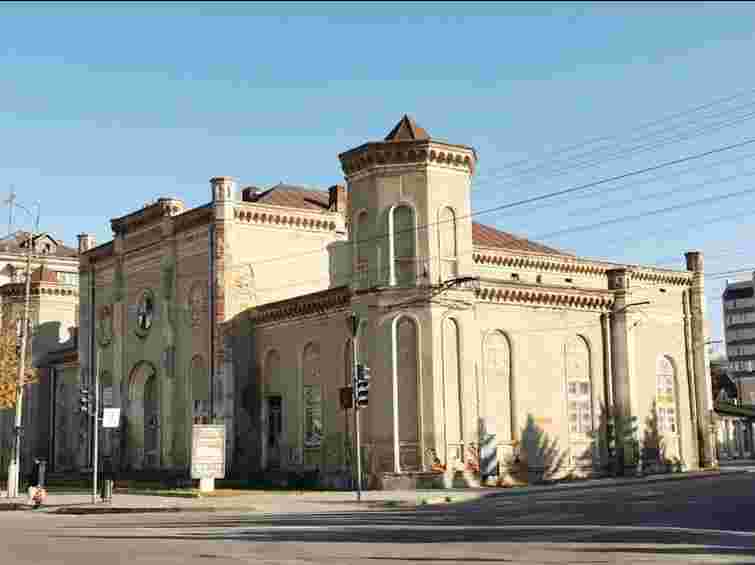 У Чорткові за 100 тис. доларів відреставрують хасидську синагогу