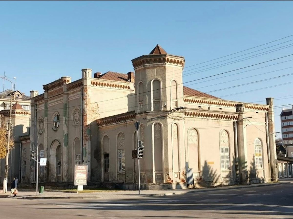 У Чорткові за 100 тис. доларів відреставрують хасидську синагогу